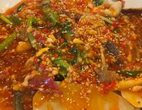 冒菜能和串串結合一起開店嗎