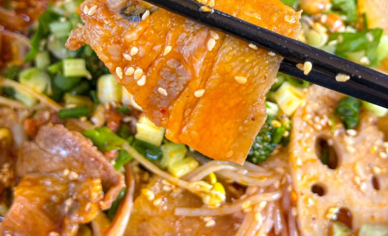 不想上班想創(chuàng)業(yè)？開家帽牌貨冒菜真能行！