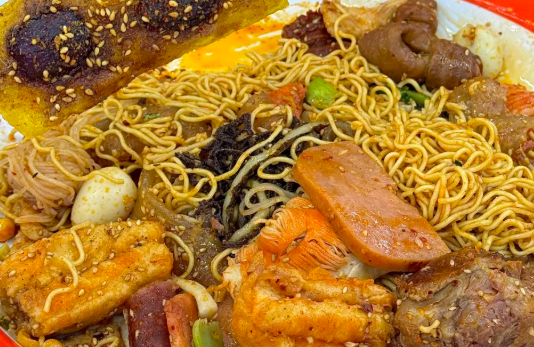 老年人創(chuàng)業(yè)靠譜嗎？開(kāi)家冒菜店咋樣